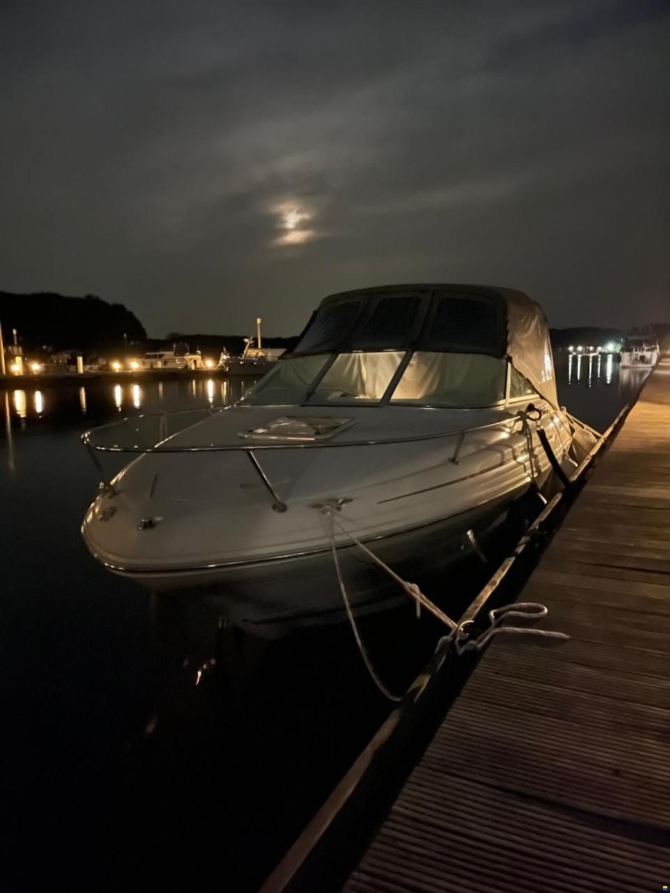 Sea Ray 215 EC