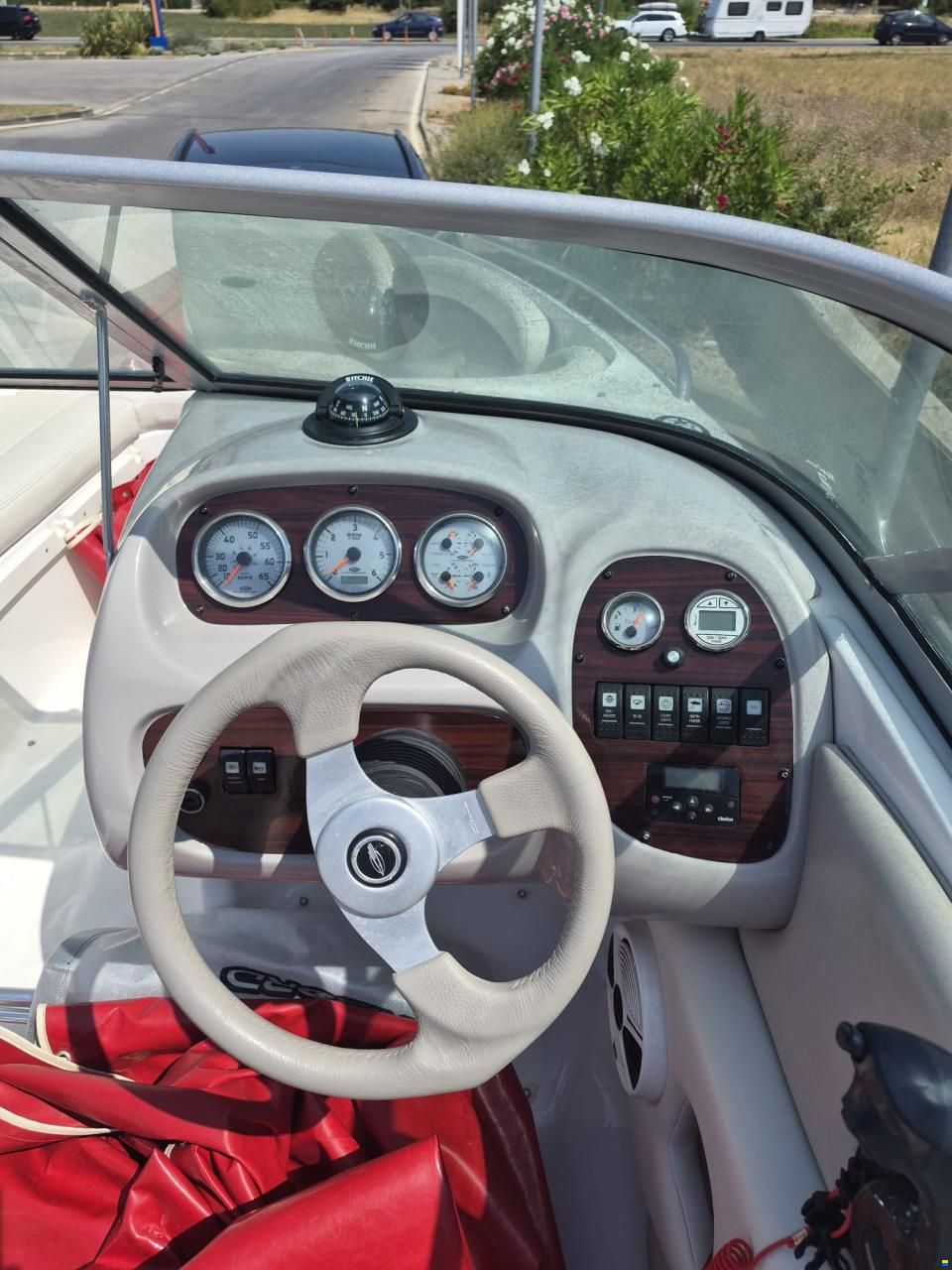 Chaparral ssi 210
