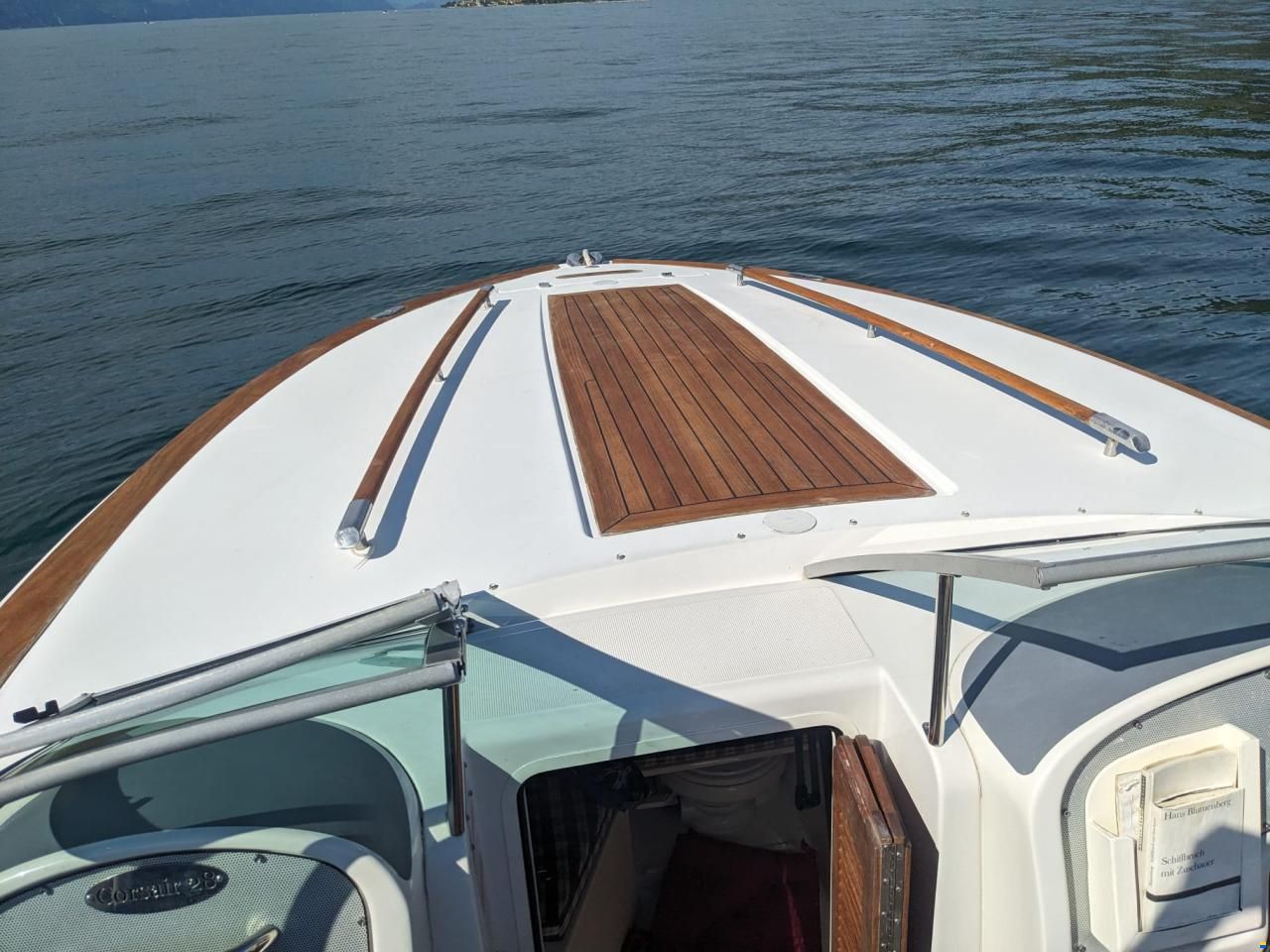 Chris Craft Corsair 28