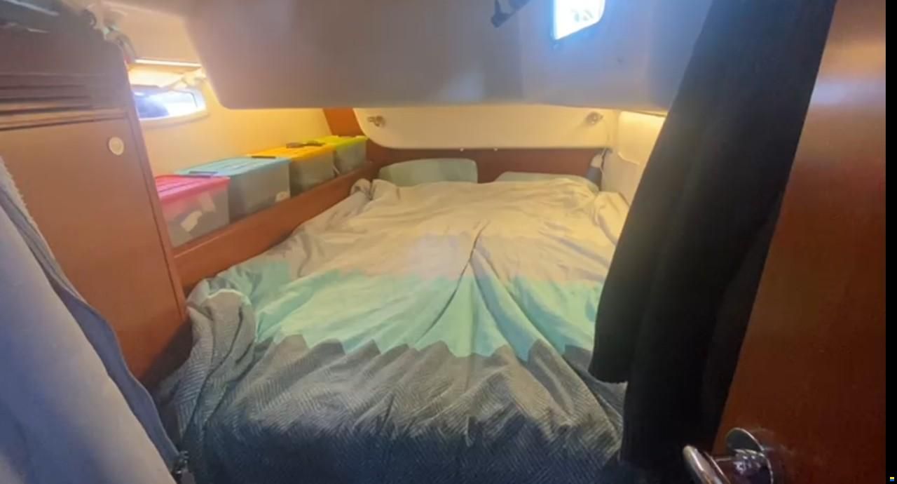 Beneteau Oceanis 43