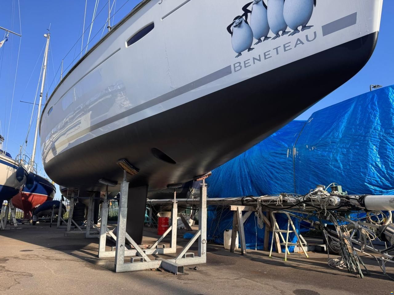 Beneteau Oceanis 43