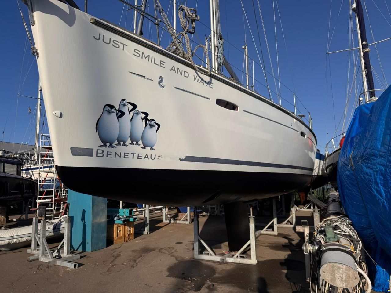 Beneteau Oceanis 43