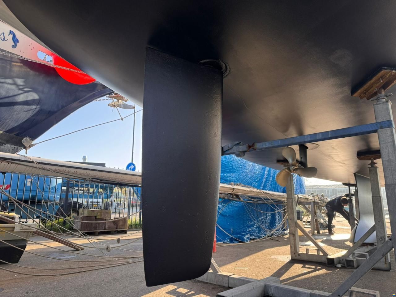 Beneteau Oceanis 43