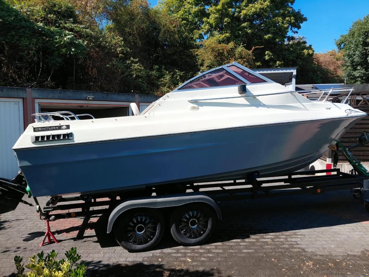 Century Raven 210 CC
