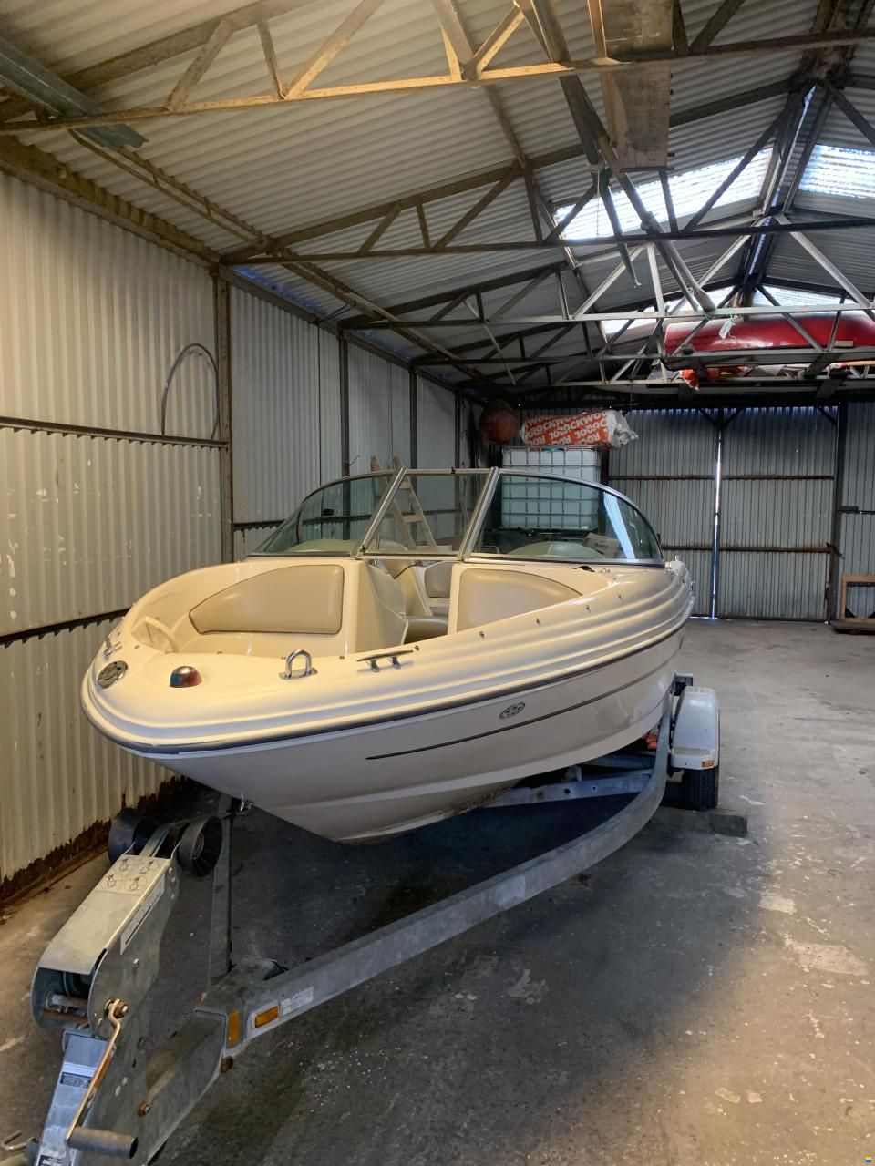 Sea Ray 176