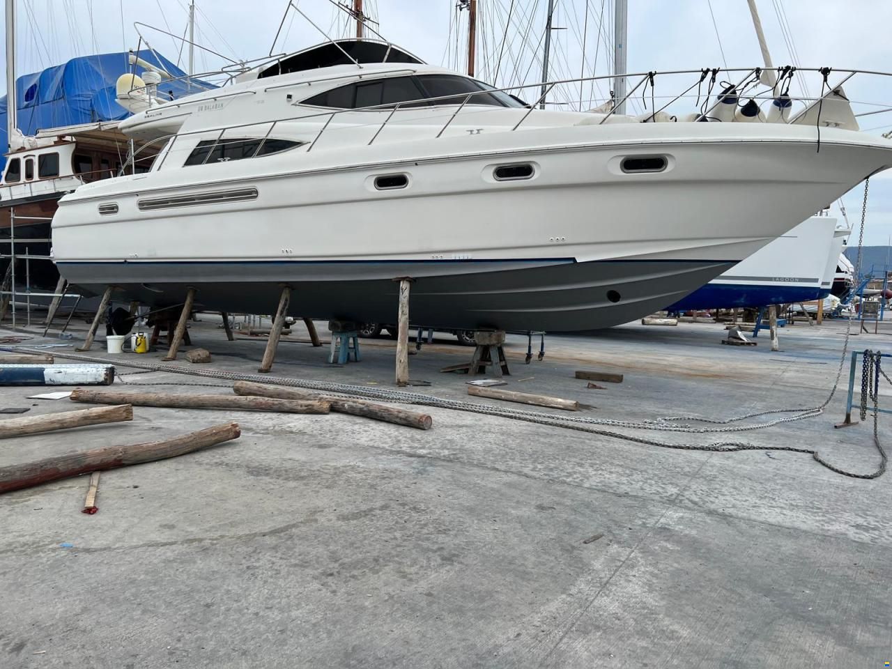 Sealine T52 FLYBRIDGE