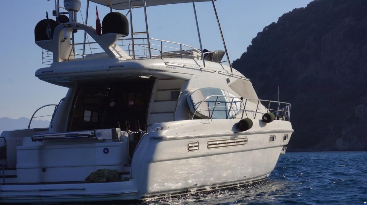 Sealine T52 FLYBRIDGE