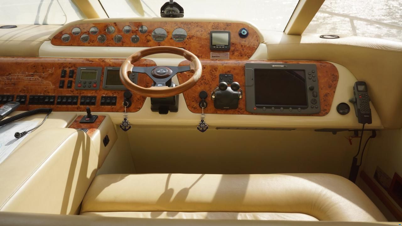 Sealine T52 FLYBRIDGE