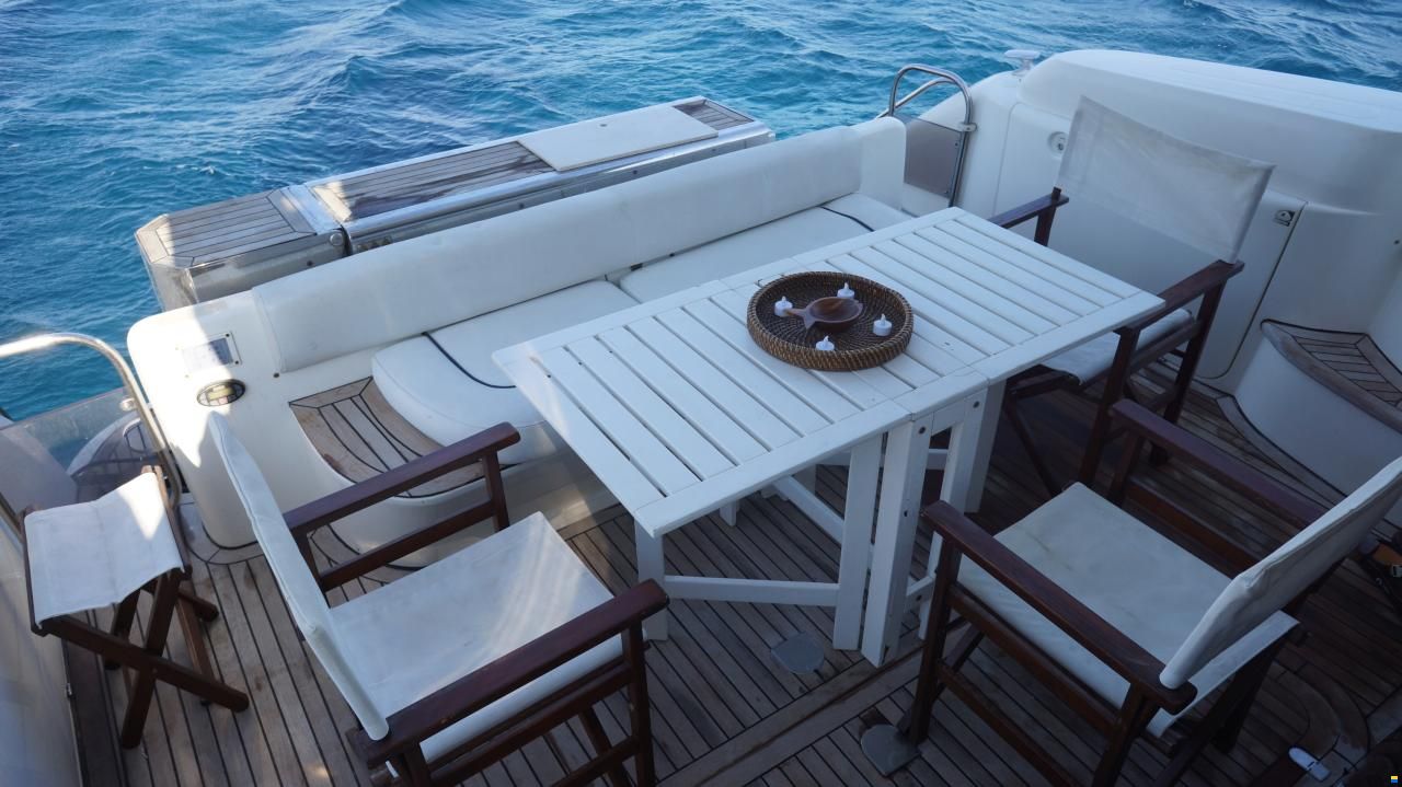 Sealine T52 FLYBRIDGE