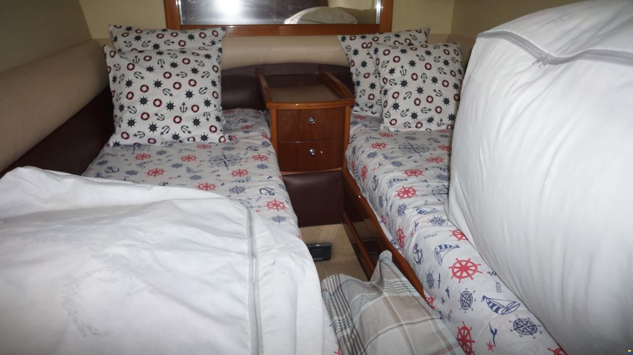 Sealine T52 FLYBRIDGE