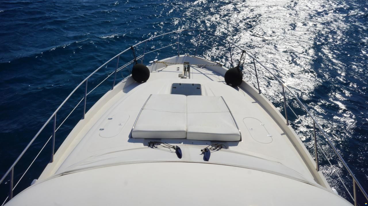 Sealine T52 FLYBRIDGE