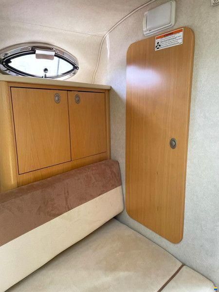 Sea Ray DA 255 Sundancer