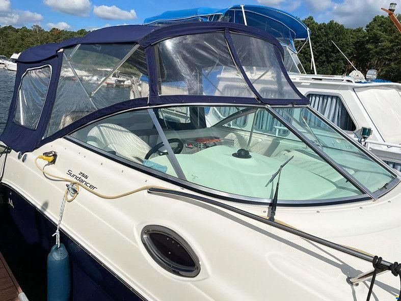 Sea Ray DA 255 Sundancer