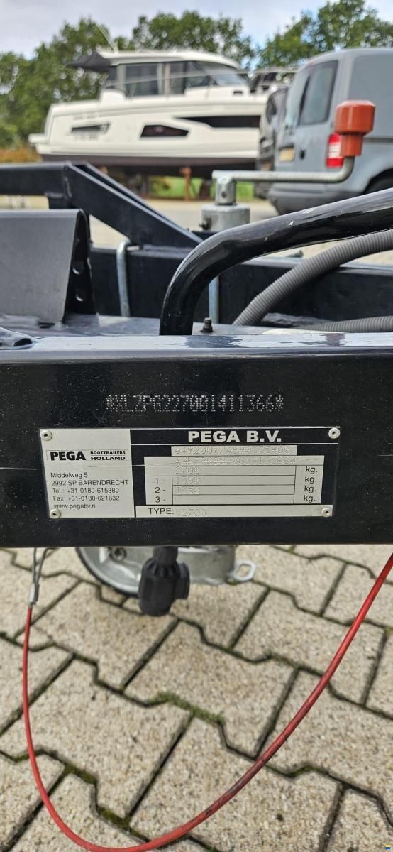 PEGA 2700 V-Liner