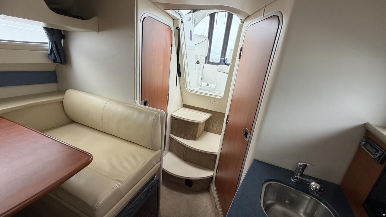 Bayliner 285