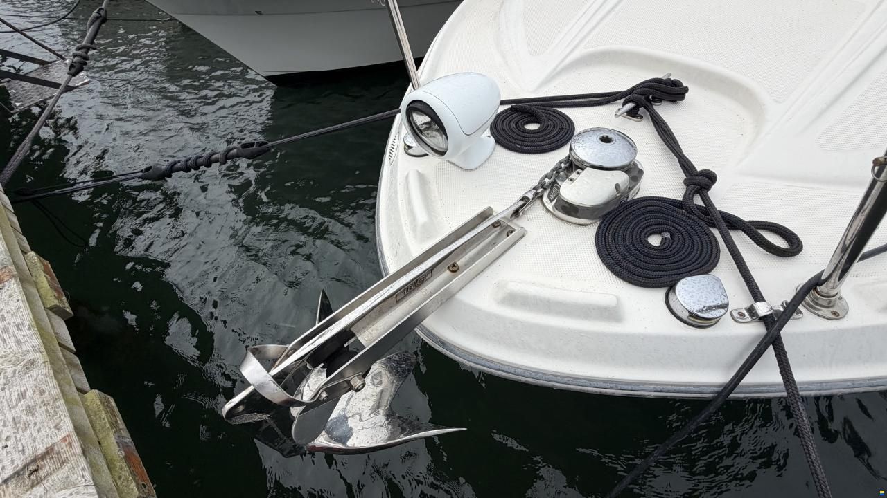 Bayliner 285