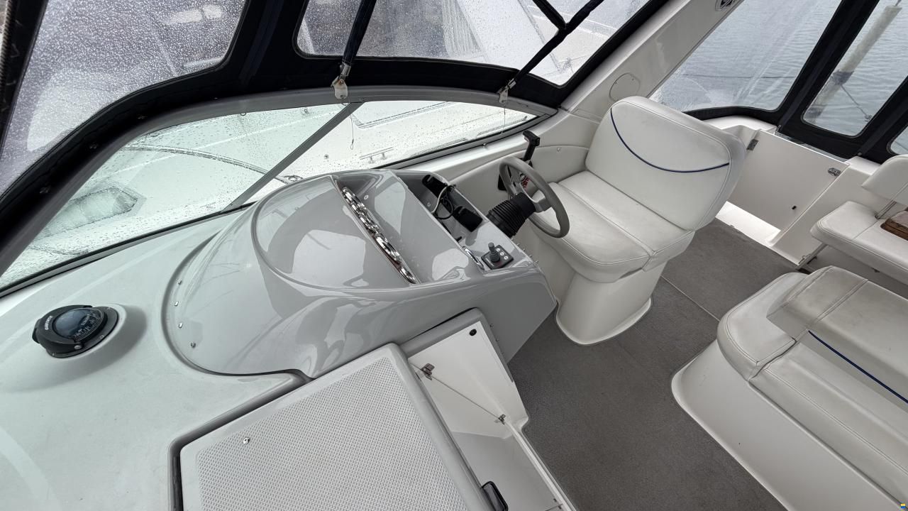 Bayliner 285