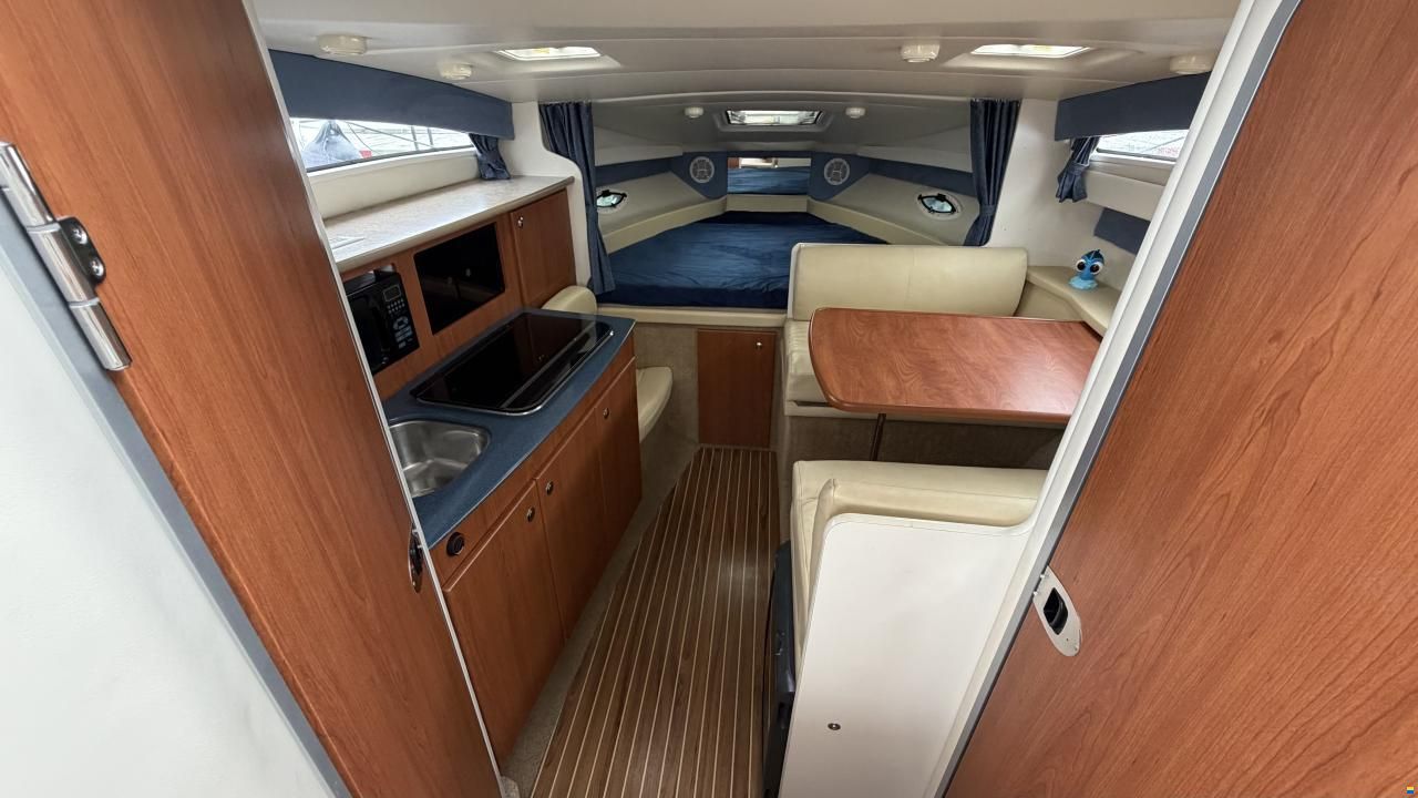 Bayliner 285