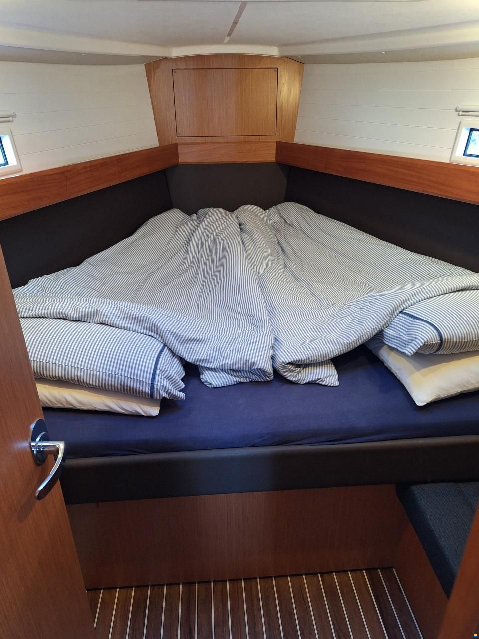 Bavaria Cruiser 37