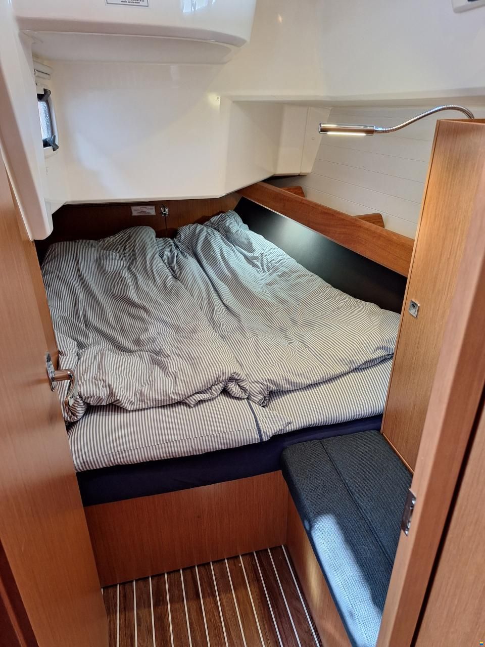 Bavaria Cruiser 37