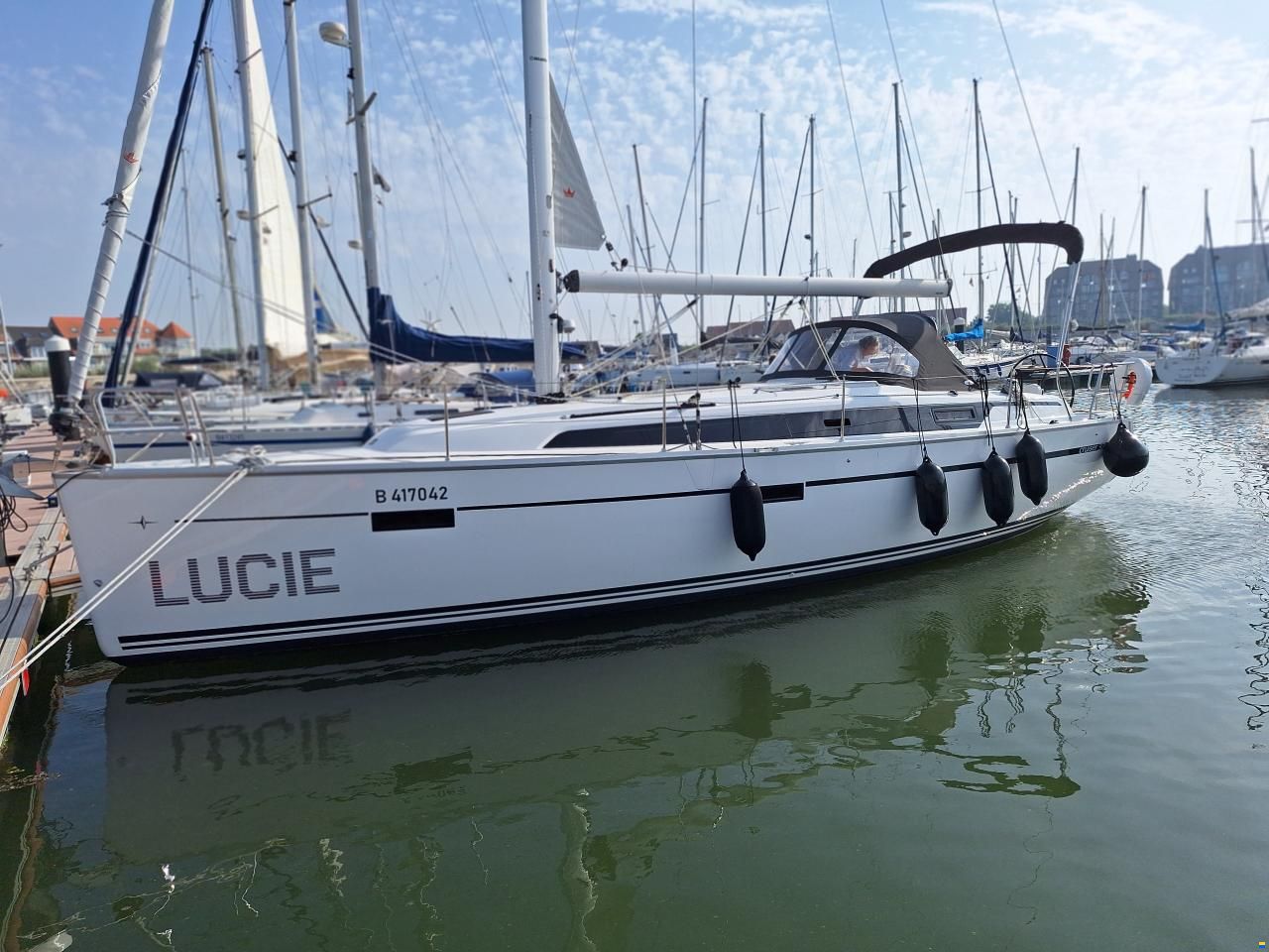 Bavaria Cruiser 37