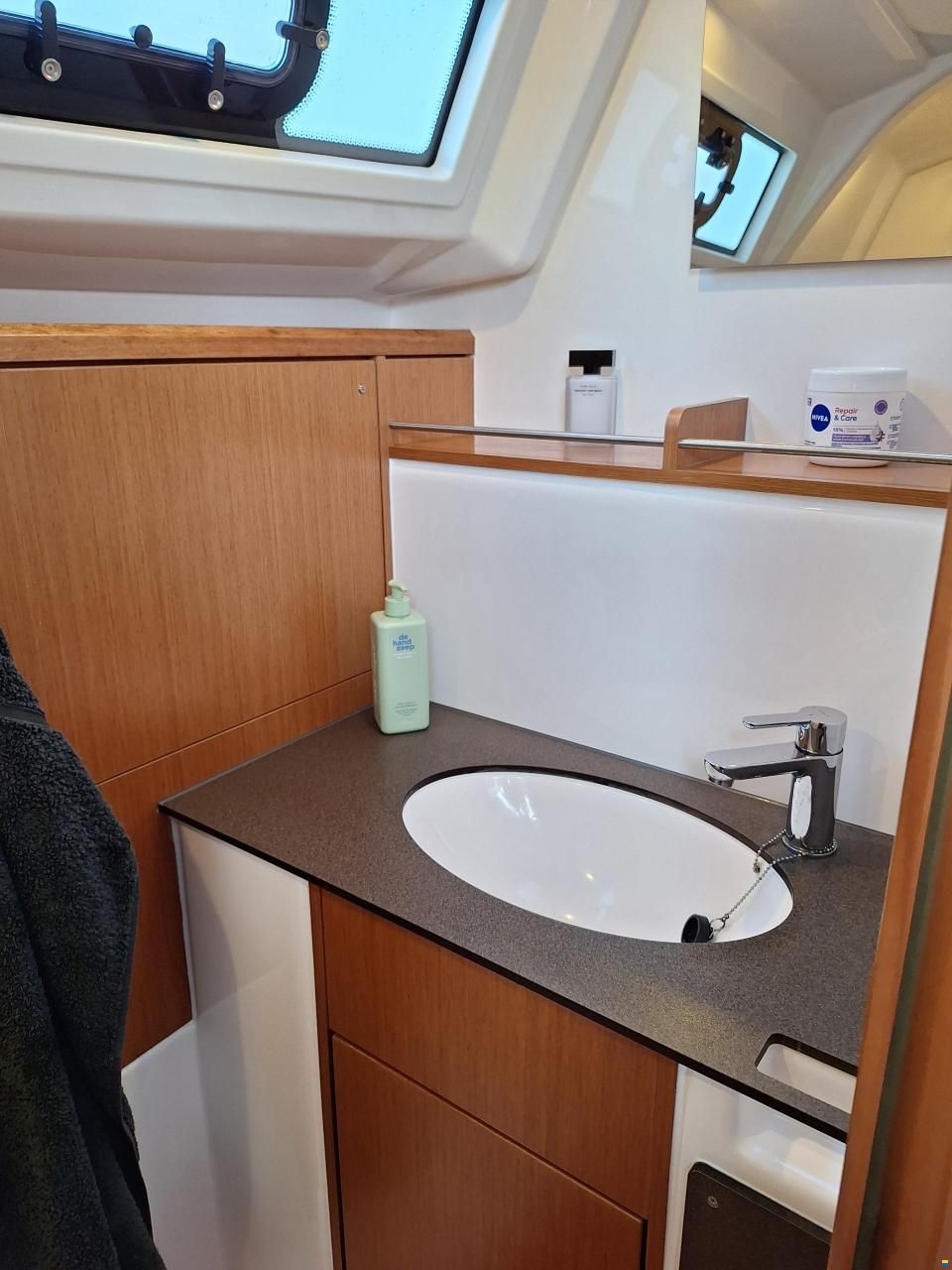 Bavaria Cruiser 37