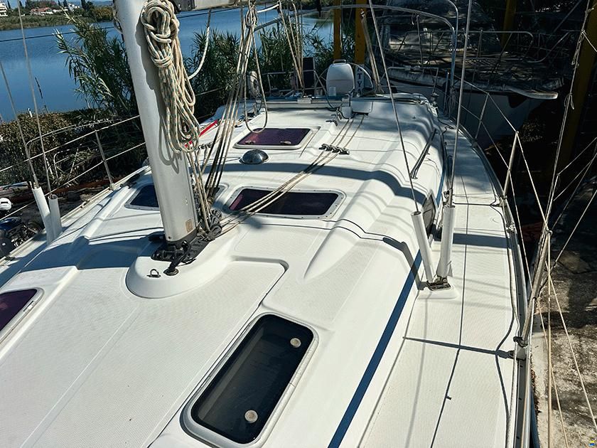 Bavaria Cruiser 37