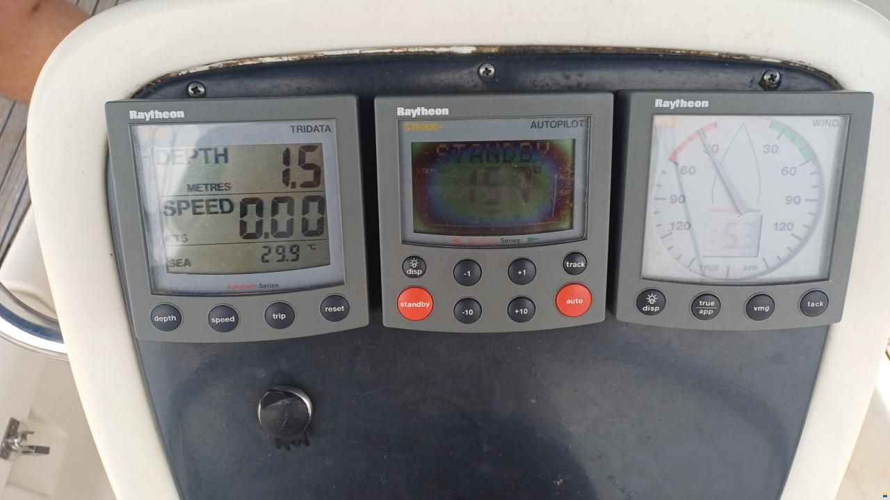 Bavaria 40
