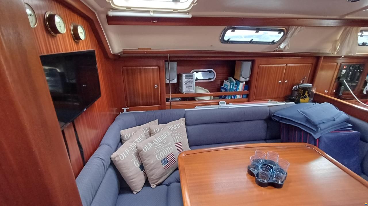 Bavaria 40