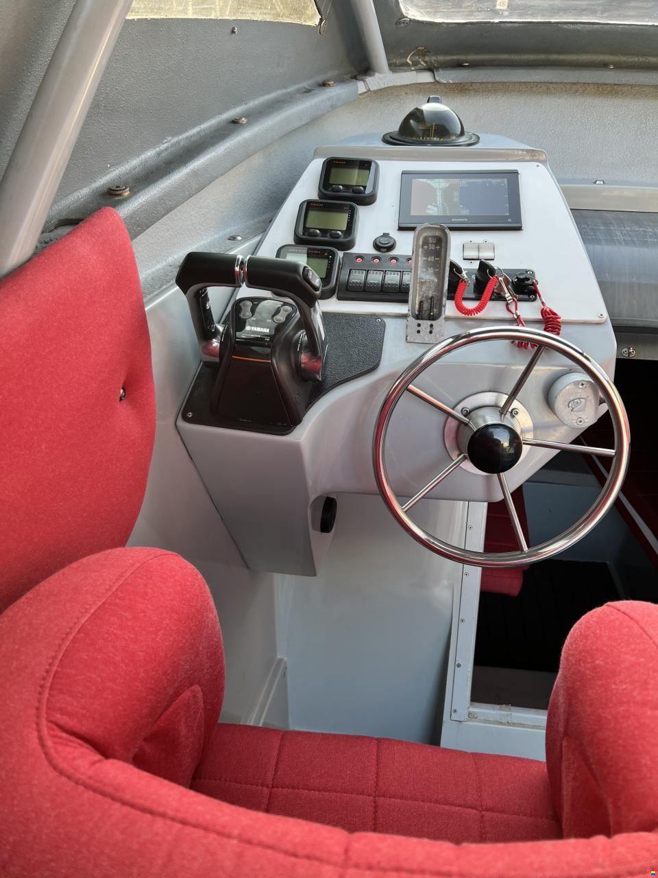FB Design Rib 33