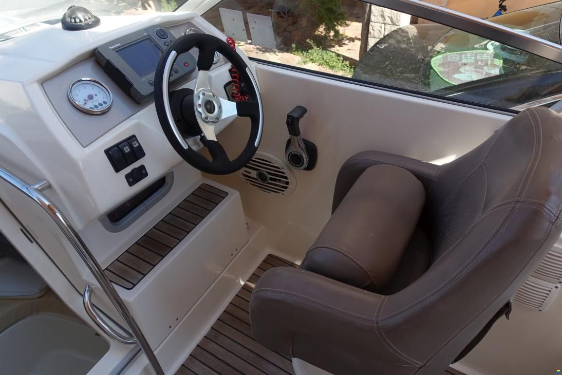 Jeanneau Cap Camarat 555 DC