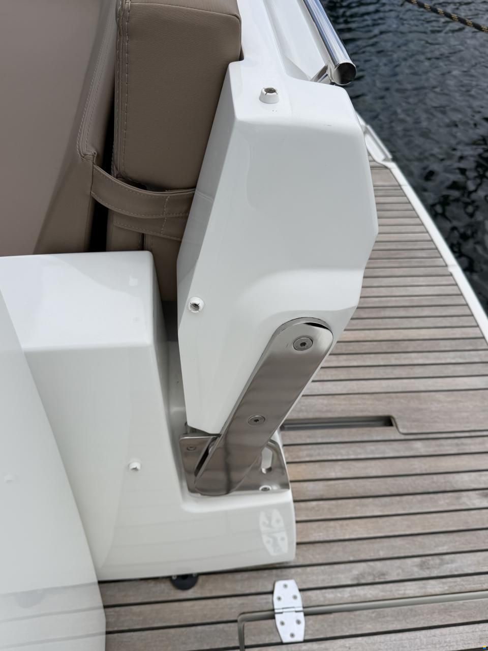 Jeanneau NC 11