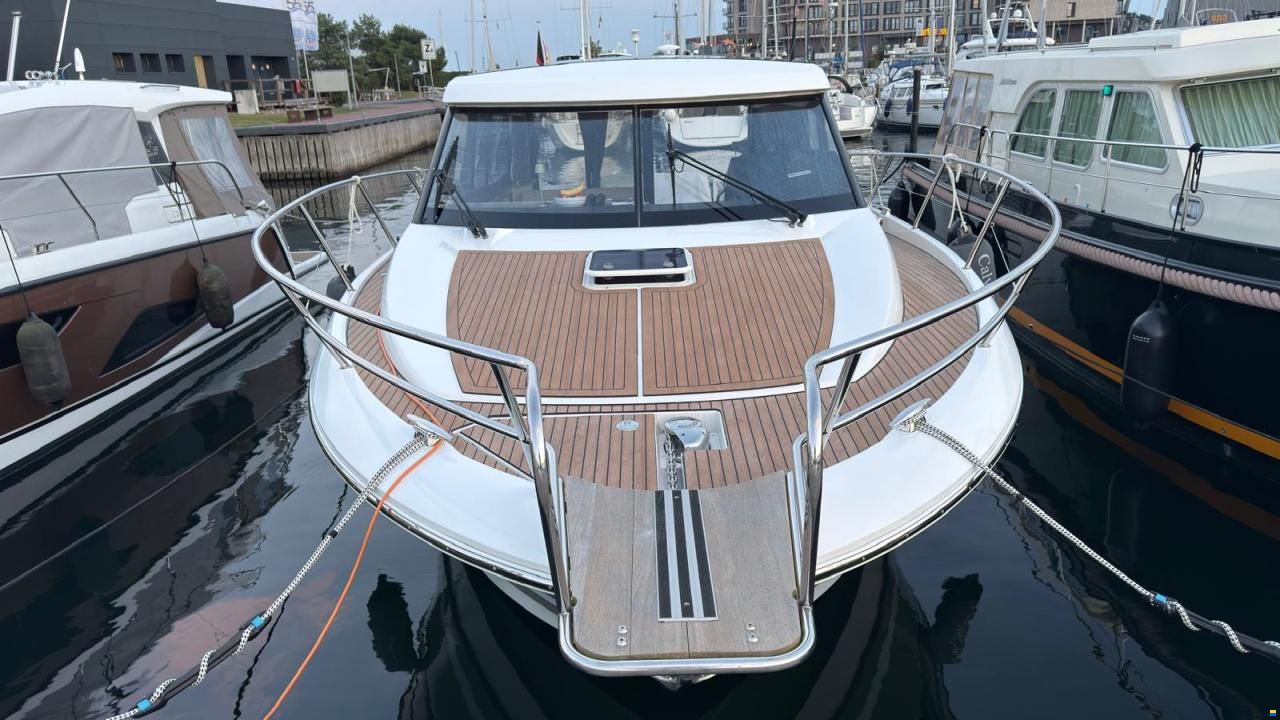 Jeanneau NC 11