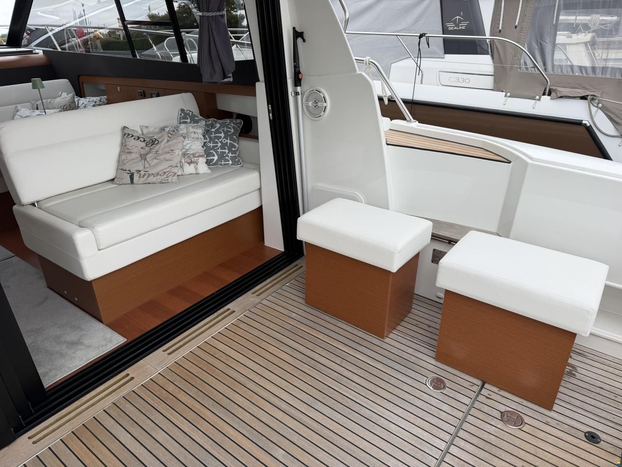 Jeanneau NC 11