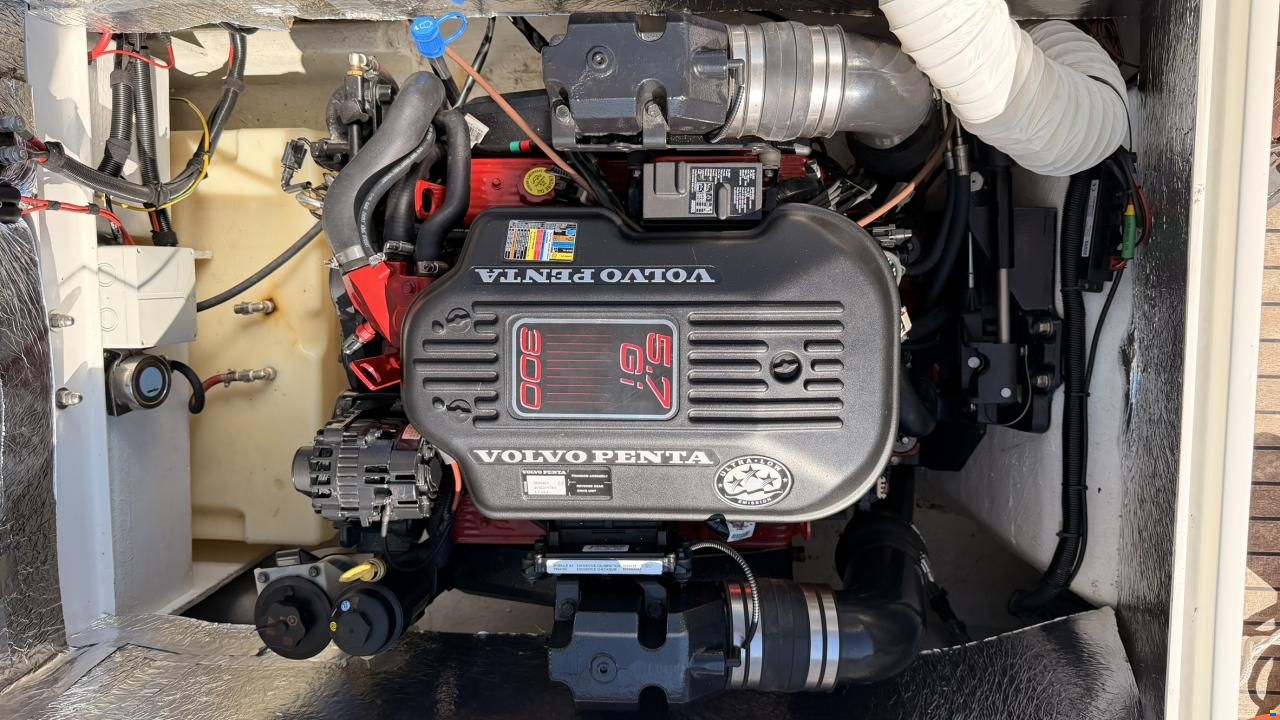 Ganz Boats Ovation 6.8
