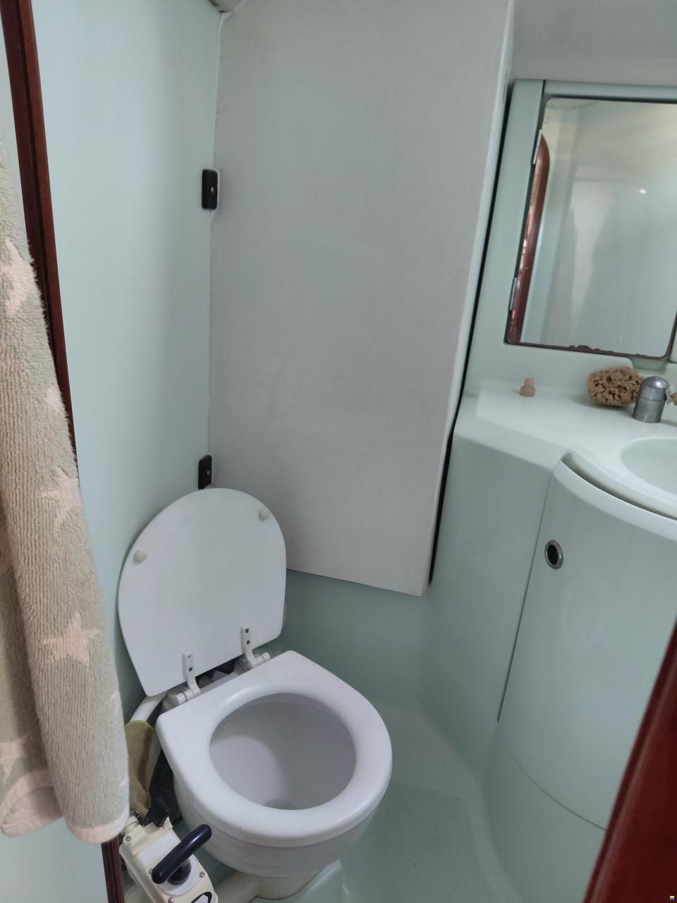 Beneteau Oceanis 351