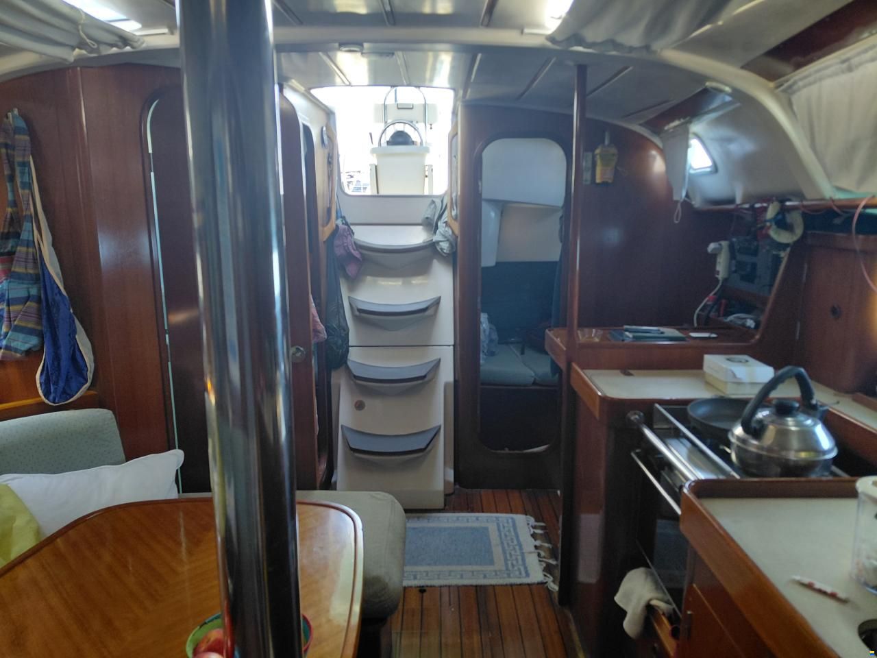 Beneteau Oceanis 351