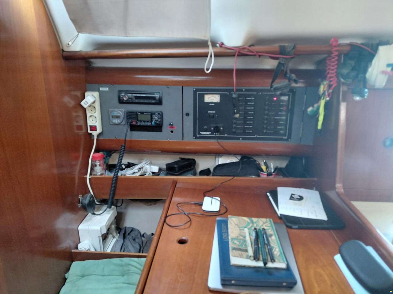 Beneteau Oceanis 351