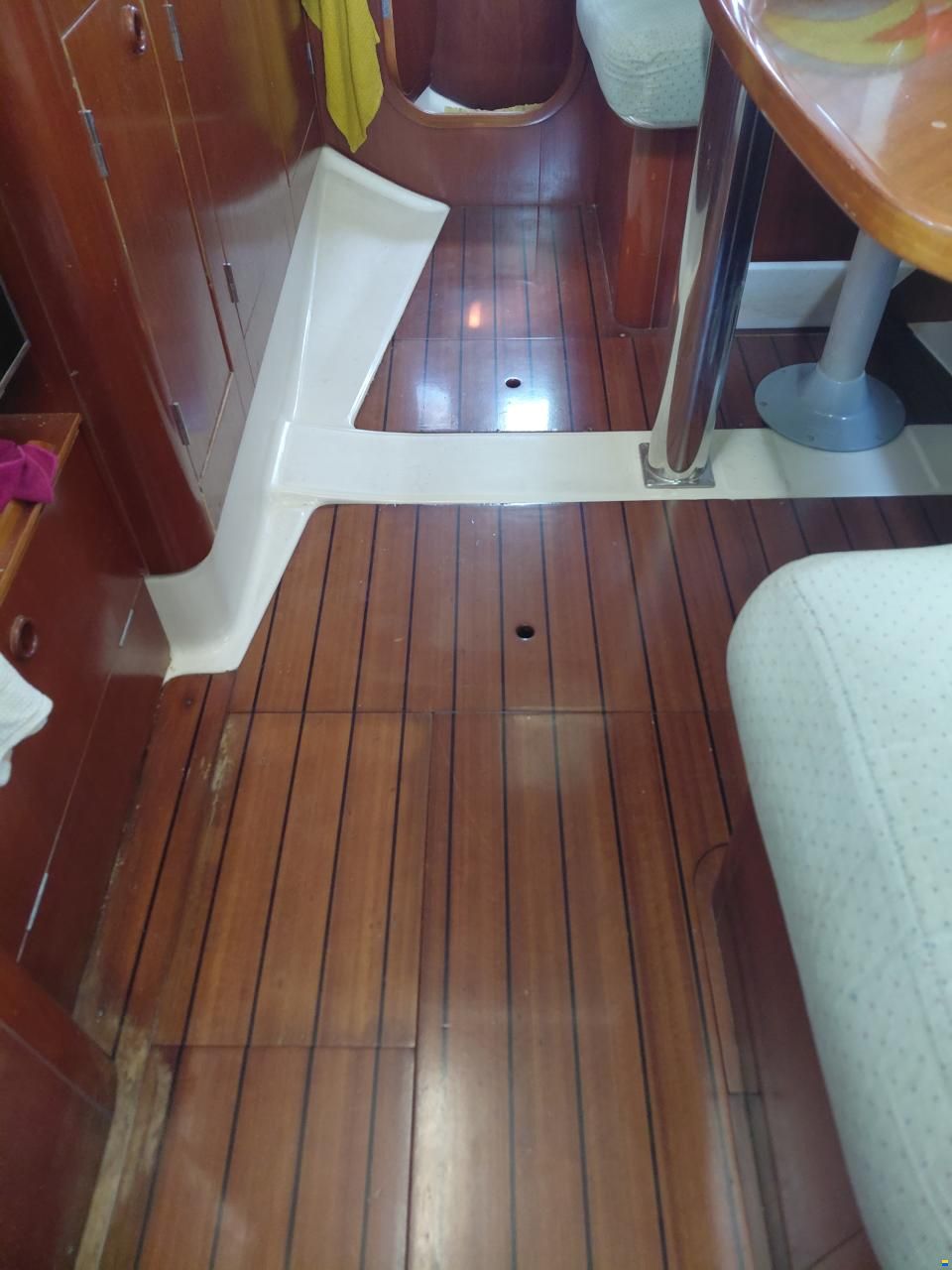 Beneteau Oceanis 351