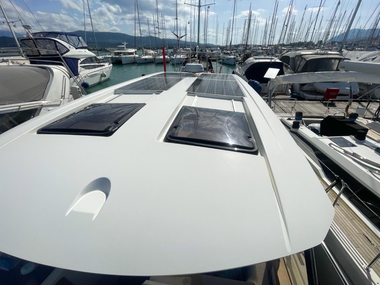 Greenline 39 Hybrid