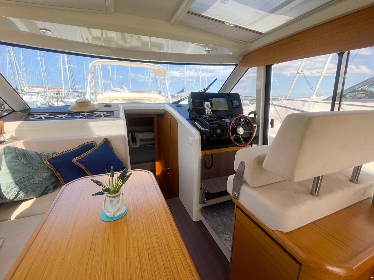 Greenline 39 Hybrid