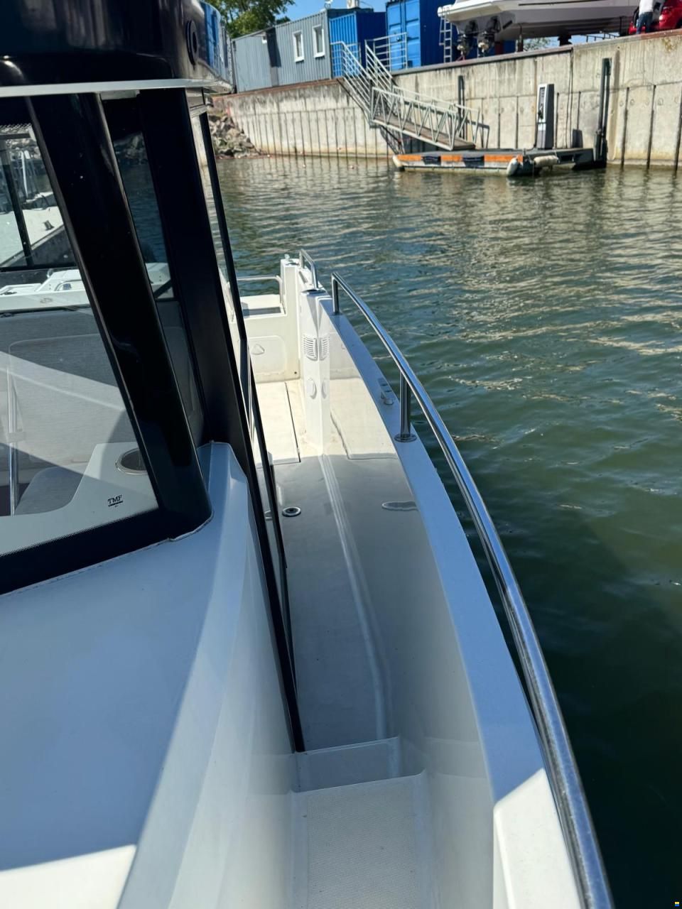 Jeanneau 795 sport