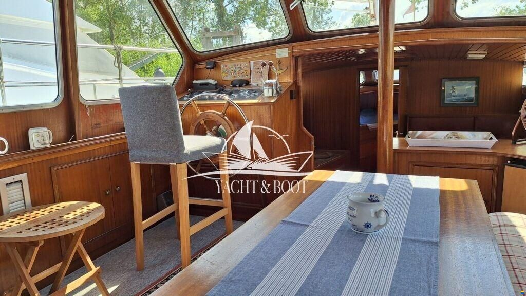Van der Valk Valkkruiser 1300 AK