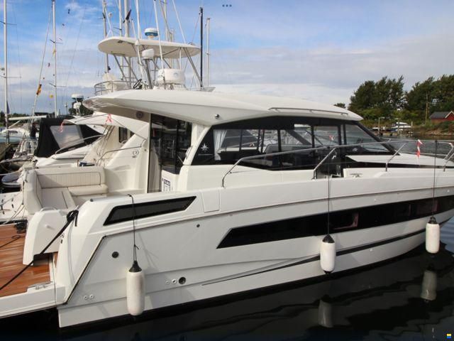 Jeanneau NC 37
