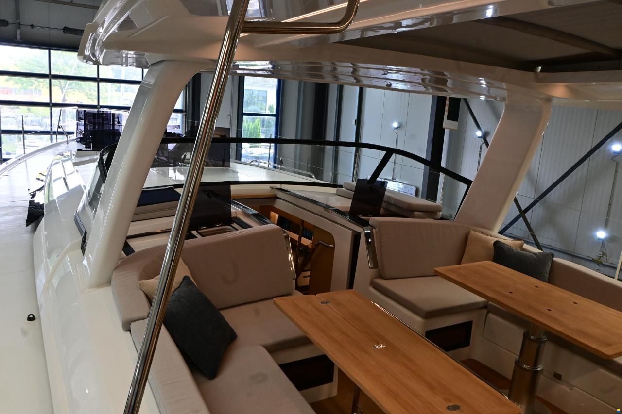Hanse 460