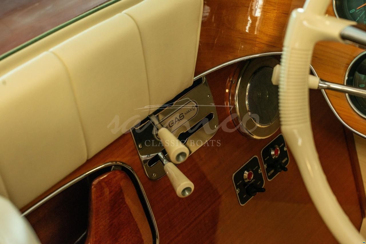 Riva Aquarama 1970