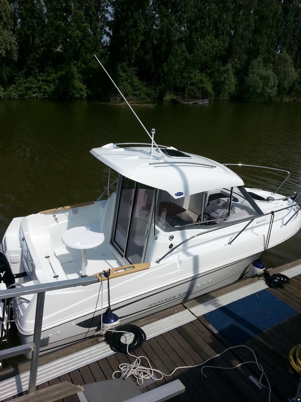 Beneteau Antares 5.80