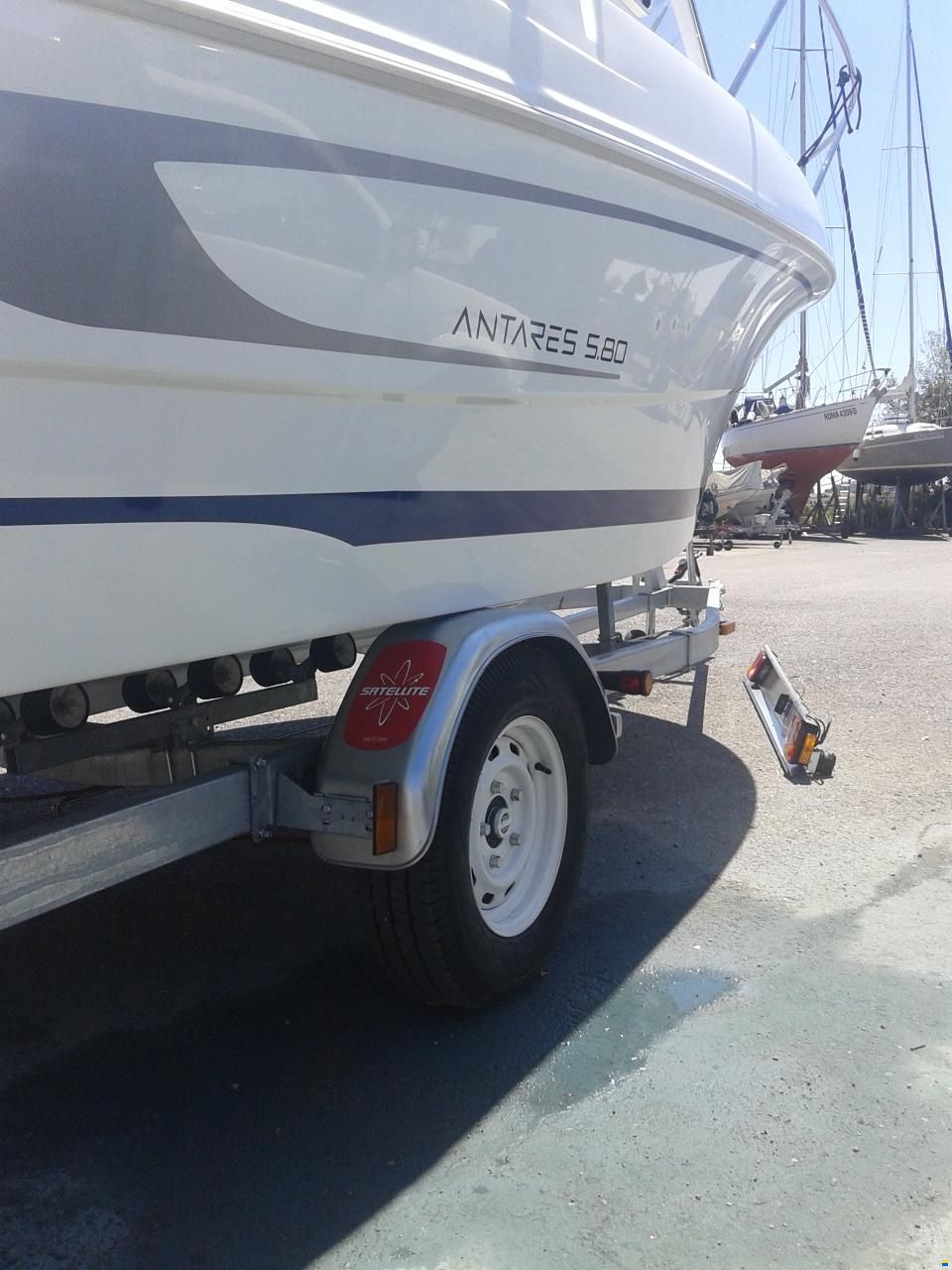 Beneteau Antares 5.80