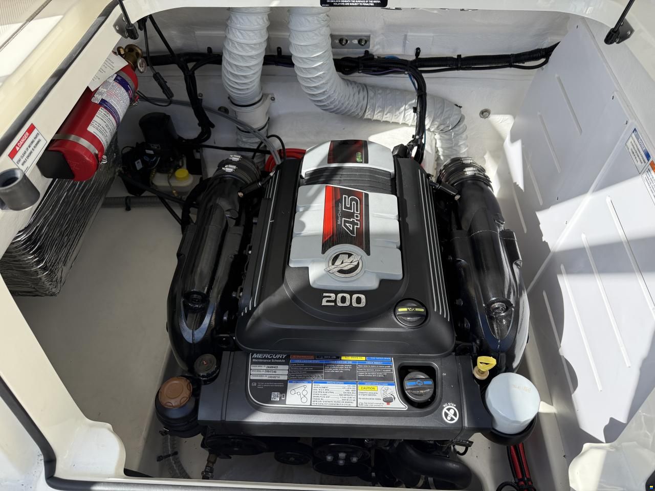 Bayliner VR5
