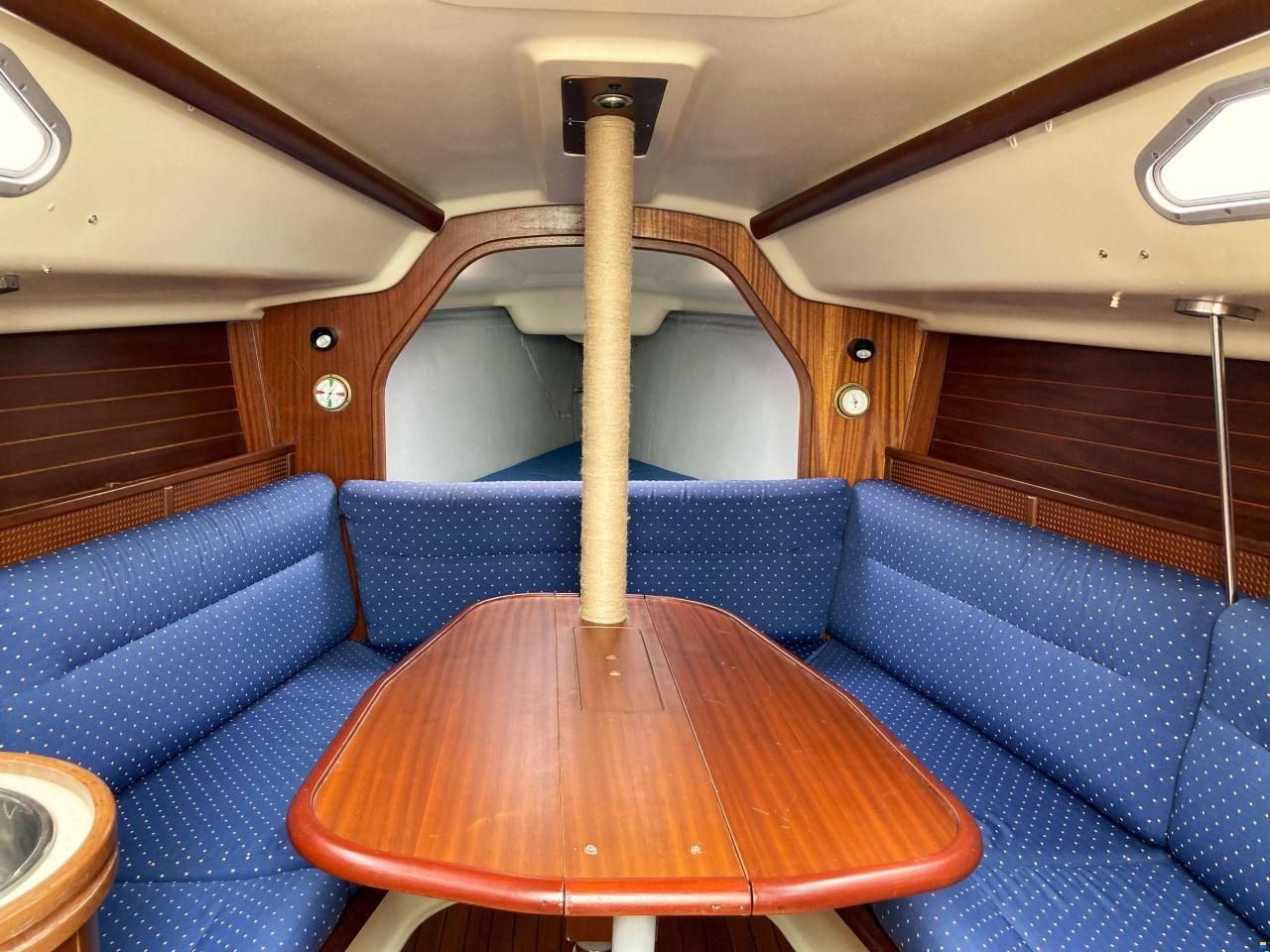 Dehler 29